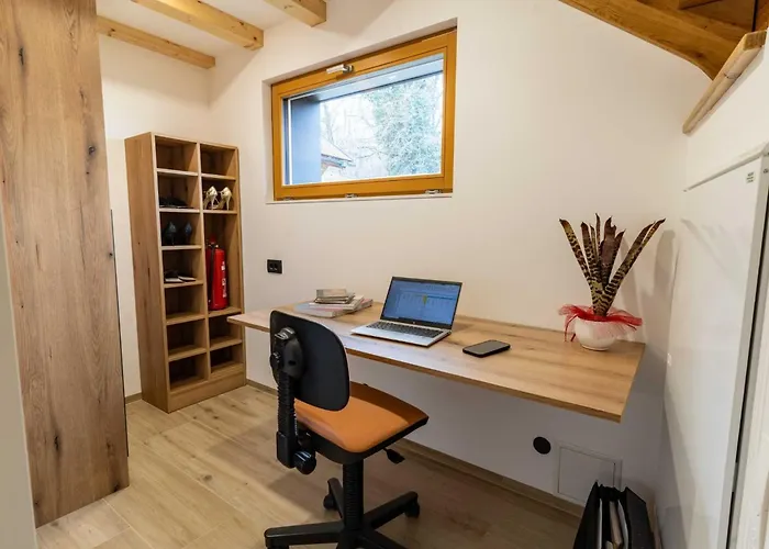 Elegant Warm Bliss Hideaway Escape - With Hot-tub And Sauna * Šenčur